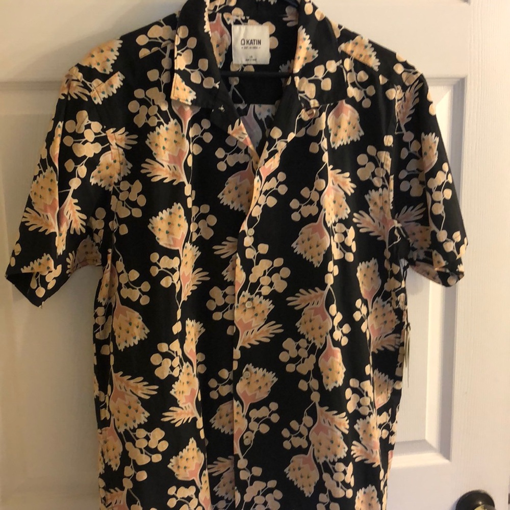 Katin button down shirt